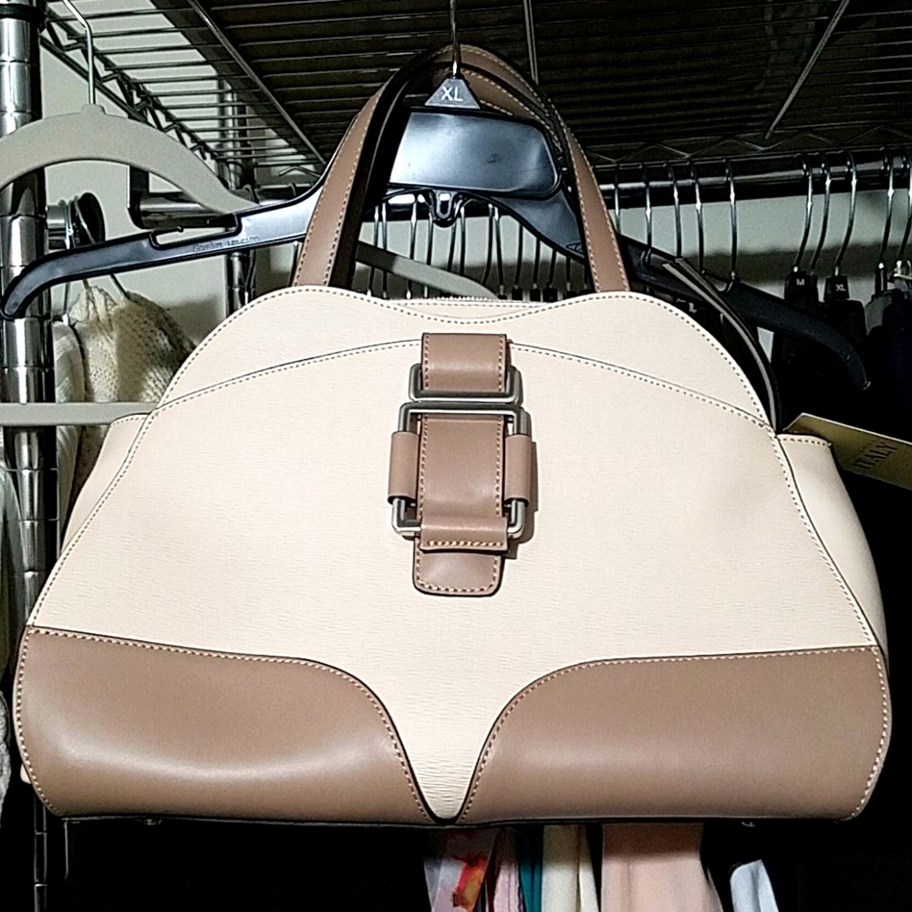 Nice Nicoli handbag
